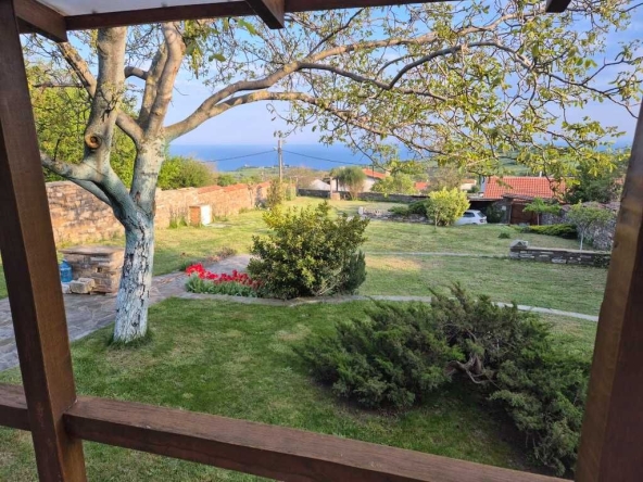 Къща в с. Емона, Област Бургас - 90 кв.м за 1800 €/кв.м - Снимка #1