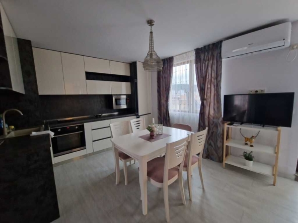 Тристаен апартамент в Благоевград, Широк център - 176 кв.м за 910 €/кв.м - Снимка #1