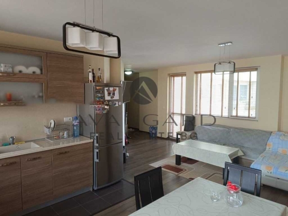 Тристаен апартамент в Пловдив, Кършияка - 101 кв.м за 2862 €/кв.м - Снимка #1
