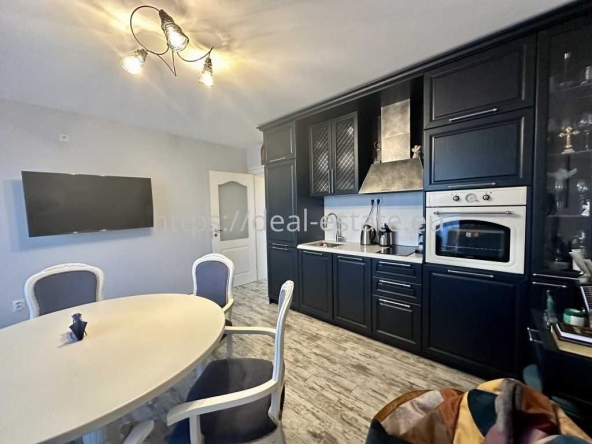 Тристаен апартамент в Благоевград, Широк център - 76 кв.м за 1890 €/кв.м - Снимка #1