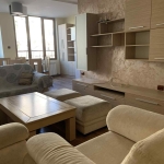 Дава се под наем Тристаен апартамент в Ловеч, Център - 90 кв.м за 357 € - Снимка #1