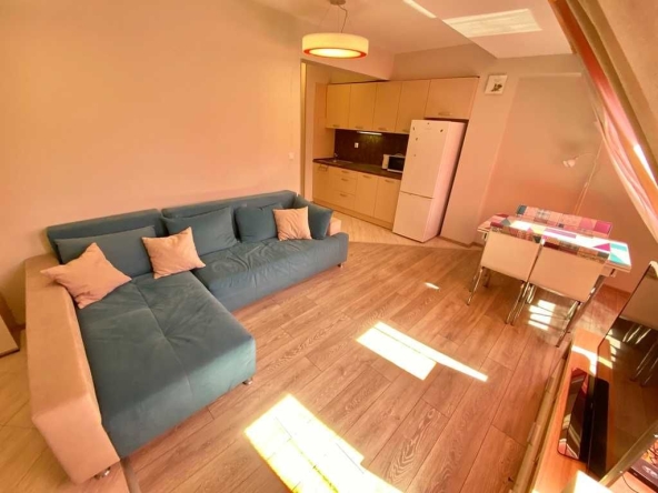 Двустаен апартамент в Бургас, Лазур - 71 кв.м за 2254 €/кв.м - Снимка #1