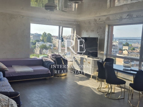 Тристаен апартамент в Варна, Аспарухово - 105 кв.м за 1762 €/кв.м - Снимка #1