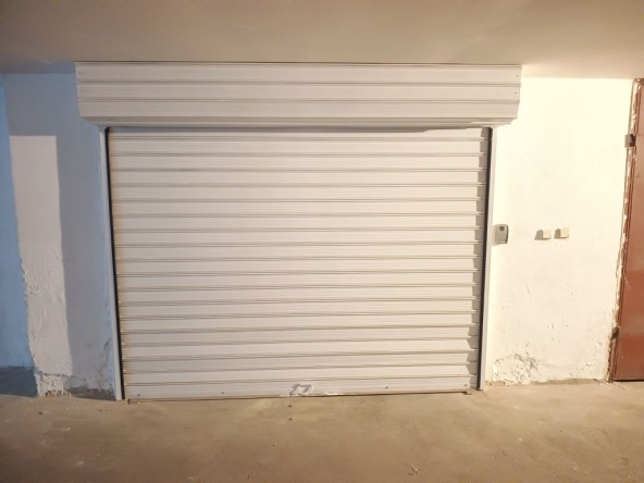 Гараж / Паркомясто в Велико Търново, Колю Фичето - 22 кв.м за 1223 €/кв.м - Снимка #1