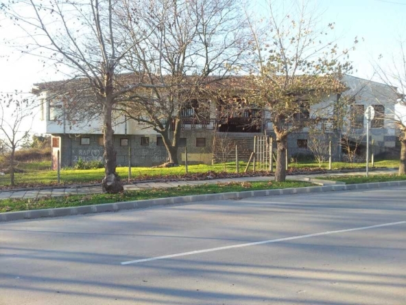 Къща в с. Аврен, Област Варна - 320 кв.м за 469 €/кв.м - Снимка #1