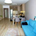 Дава се под наем Тристаен апартамент в Велико Търново, Център - 92 кв.м за 610 € - Снимка #1