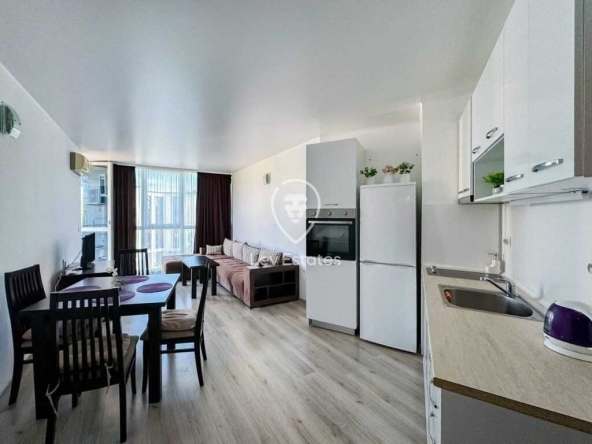 Двустаен апартамент в Бургас, Сарафово - 63 кв.м за 1302 €/кв.м - Снимка #1