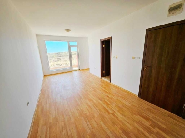 Двустаен апартамент в к.к. Слънчев бряг - 44 кв.м за 907 €/кв.м - Снимка #1