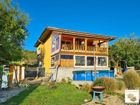 Къща в с. Бряговица, Област Велико Търново - 100 кв.м за 1000 €/кв.м - Снимка #1