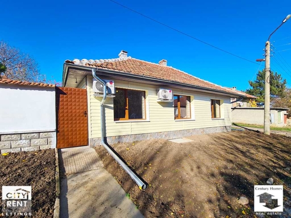 Дава се под наем Къща в с. Балван, Област Велико Търново - 70 кв.м за 550 € - Снимка #1