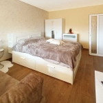 Дава се под наем Двустаен апартамент в Велико Търново, Колю Фичето - 47 кв.м за 330 € - Снимка #1