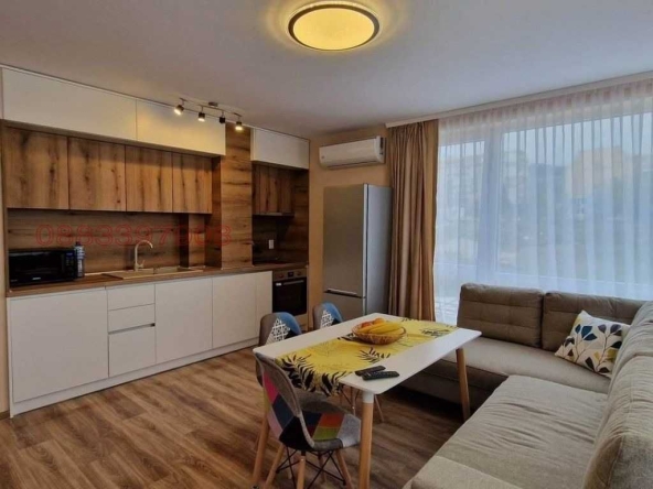 Дава се под наем Двустаен апартамент в Варна, Възраждане 3 - 61 кв.м за 500 € - Снимка #1