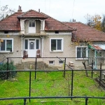 Къща в с. Червена, Област Велико Търново - 100 кв.м за 383 €/кв.м - Снимка #1