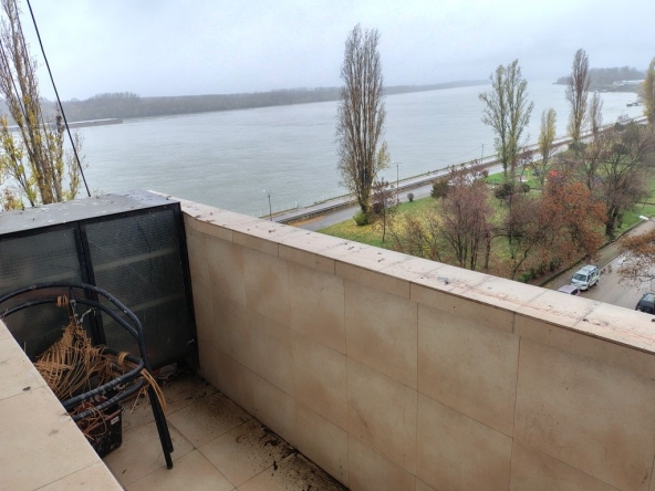 Дава се под наем Двустаен апартамент в Видин, Съединение - 50 кв.м за 229.5 € - Снимка #1