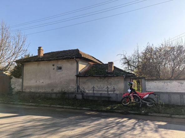 Къща в с. Долна махала, Област Пловдив - 50 кв.м за 500 €/кв.м - Снимка #1