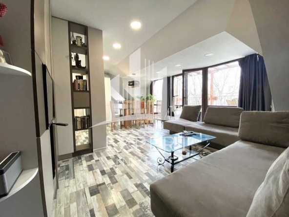 Двустаен апартамент в Варна, Колхозен пазар - 100 кв.м за 995 €/кв.м - Снимка #1