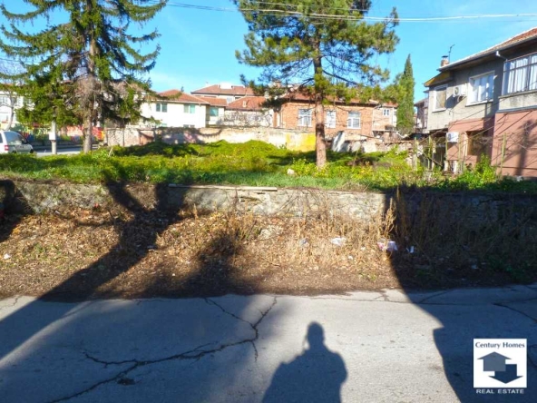 Парцел в Горна Оряховица - 644 кв.м за 67 €/кв.м - Снимка #1