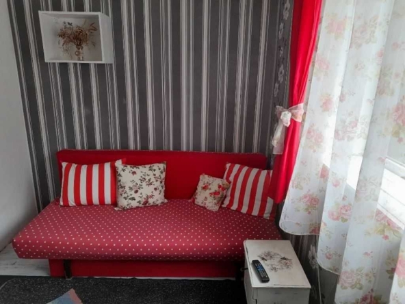 Дава се под наем Двустаен апартамент в Варна, Колхозен пазар - 45 кв.м за 278.97 € - Снимка #1