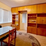 Дава се под наем Четиристаен апартамент в Велико Търново, Център - 90 кв.м за 348.84 € - Снимка #1