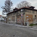 Къща в Пловдив, Център - 520 кв.м за 353 €/кв.м - Снимка #1