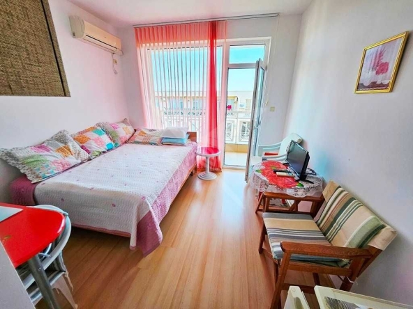 Едностаен апартамент в к.к. Слънчев бряг - 25 кв.м за 980 €/кв.м - Снимка #1