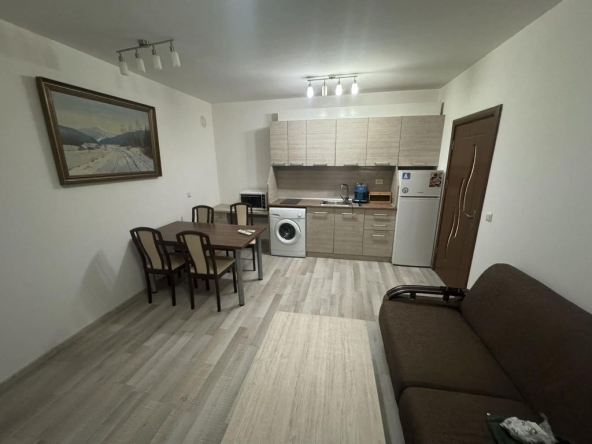 Дава се под наем Двустаен апартамент в Варна, Левски - 56 кв.м за 488.58 € - Снимка #1