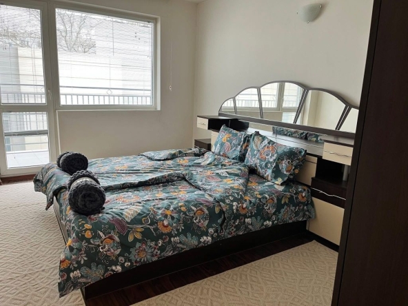 Дава се под наем Двустаен апартамент в Варна, Базар Левски - 65 кв.м за 498.27 € - Снимка #1