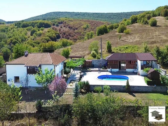 Къща в с. Пушево, Област Велико Търново - 180 кв.м за 907 €/кв.м - Снимка #1