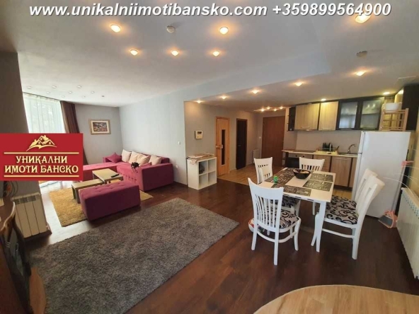 Тристаен апартамент в Банско - 196 кв.м за 455 €/кв.м - Снимка #1