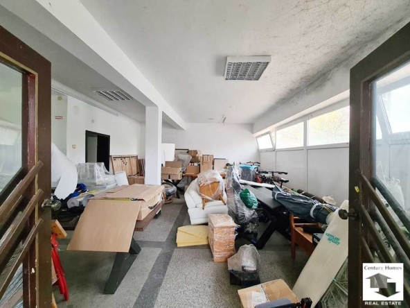 Промишлена сграда в с. Първомайци, Област Велико Търново - 185 кв.м за 219 €/кв.м - Снимка #1