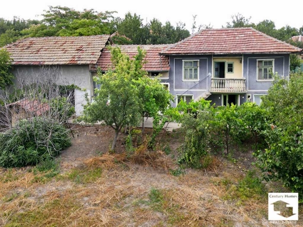 Къща в с. Страхилово, Област Велико Търново - 120 кв.м за 96 €/кв.м - Снимка #1