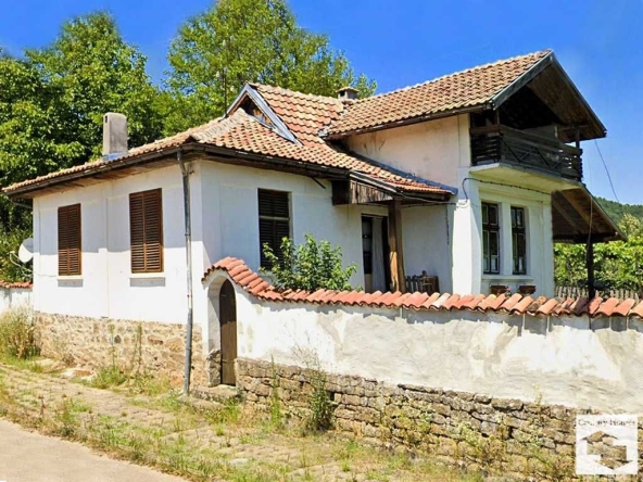 Къща в с. Средни колиби, Област Велико Търново - 100 кв.м за 296 €/кв.м - Снимка #1