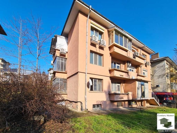 Тристаен апартамент в Велико Търново, Център - 82 кв.м за 778 €/кв.м - Снимка #1