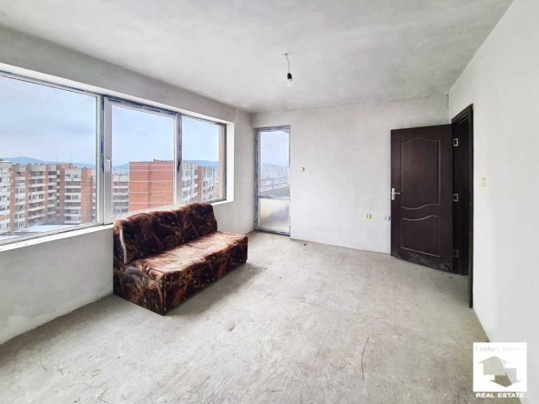 Тристаен апартамент в Велико Търново, Колю Фичето - 73 кв.м за 804 €/кв.м - Снимка #1