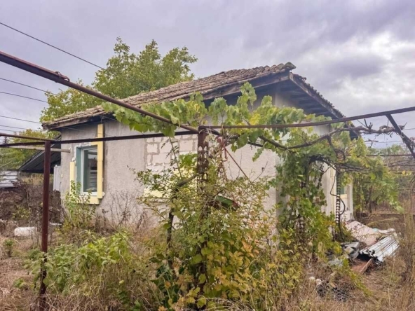 Къща в с. Загорци, Област Бургас - 120 кв.м за 148 €/кв.м - Снимка #1