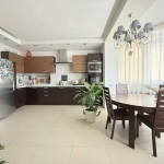 Дава се под наем Двустаен апартамент в София, Център - 65 кв.м за 408 € - Снимка #1