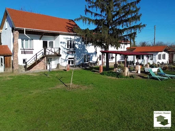 Къща в с. Градище, Област Плевен - 180 кв.м за 425 €/кв.м - Снимка #1