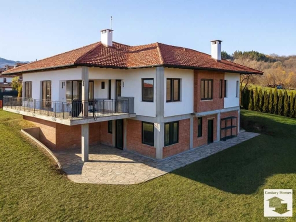 Къща в с. Средни колиби, Област Велико Търново - 290 кв.м за 967 €/кв.м - Снимка #1