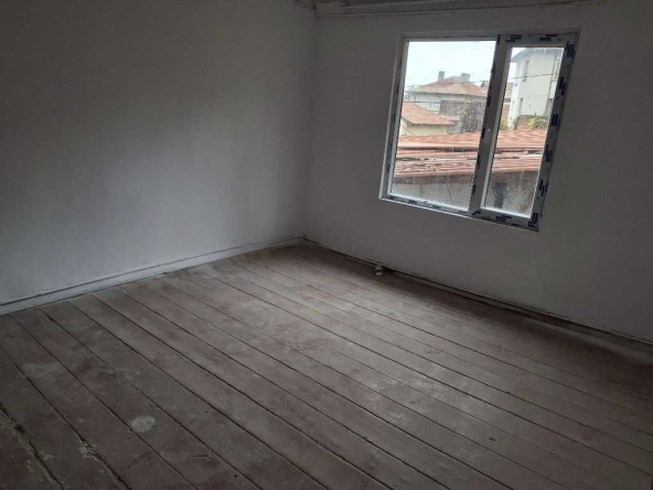 Къща в Перущица - 184 кв.м за 176 €/кв.м - Снимка #1