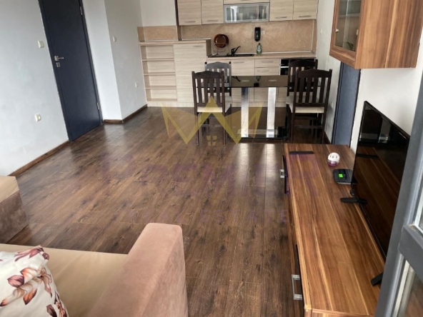 Тристаен апартамент в к.к. Златни пясъци - 110 кв.м за 1100 €/кв.м - Снимка #1