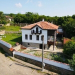 Къща в с. Церова кория, Област Велико Търново - 300 кв.м за 340 €/кв.м - Снимка #1