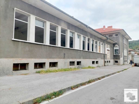 Промишлена сграда в Дряново - 350 кв.м за 234 €/кв.м - Снимка #1