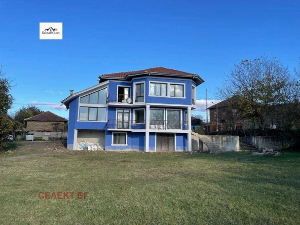 Къща в с. Велчево, Област Велико Търново - 260 кв.м за 408 €/кв.м - Снимка #1