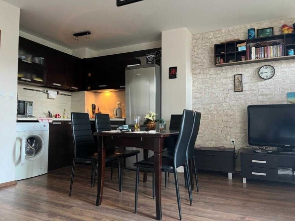 Дава се под наем Тристаен апартамент в Бургас, Сарафово - 91 кв.м за 510 € - Снимка #1