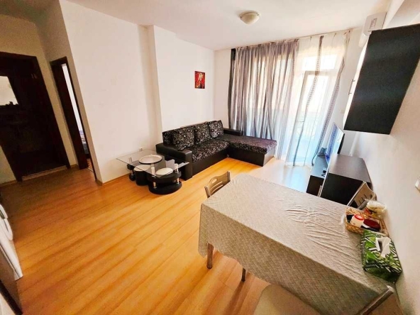 Тристаен апартамент в к.к. Слънчев бряг - 73 кв.м за 486 €/кв.м - Снимка #1