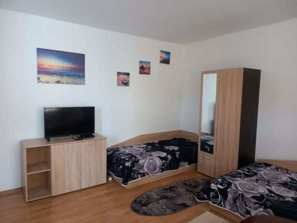 Дава се под наем Едностаен апартамент в к.к. Слънчев бряг - 42 кв.м за 1122 € - Снимка #1