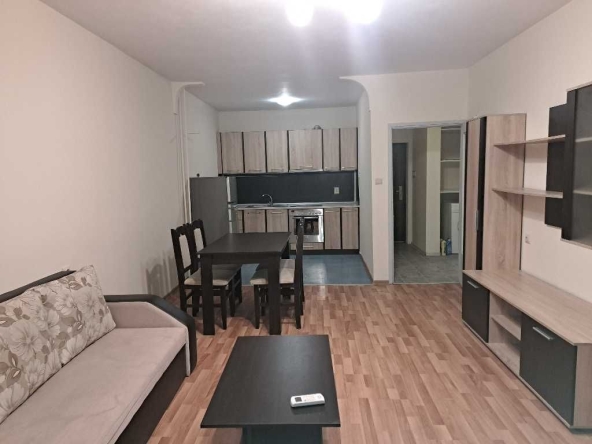 Дава се под наем Двустаен апартамент в София, Младост 1 - 65 кв.м за 598.23 € - Снимка #1