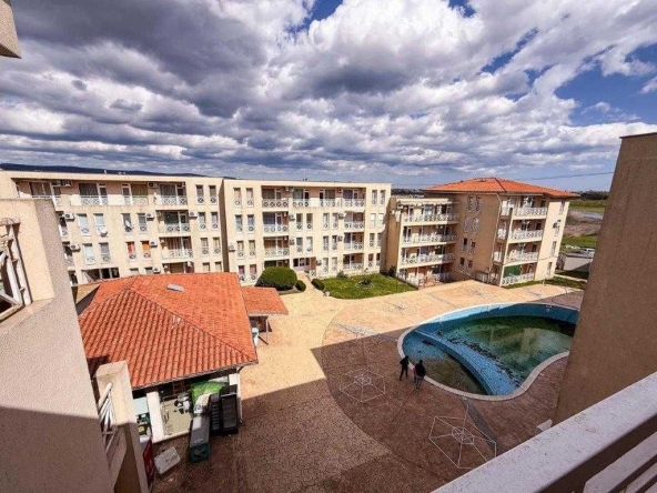 Тристаен апартамент в к.к. Слънчев бряг - 76 кв.м за 436 €/кв.м - Снимка #1