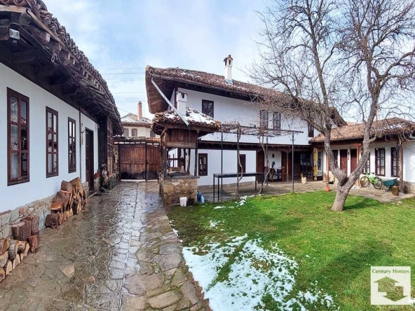 Къща в с. Миндя, Област Велико Търново - 500 кв.м за 459 €/кв.м - Снимка #1