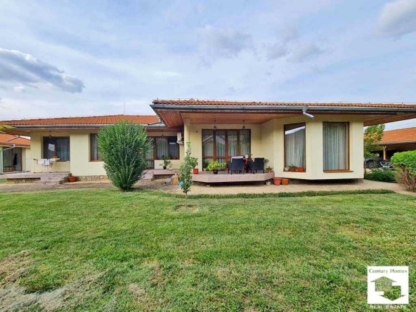 Къща в с. Шемшево, Област Велико Търново - 250 кв.м за 1224 €/кв.м - Снимка #1